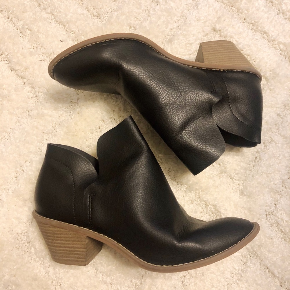 Barely worn black booties